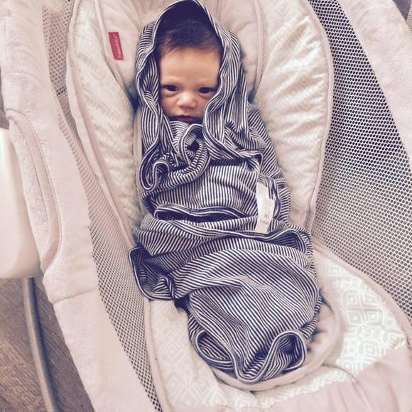 Meet your Posher, Javier - Picture 1 of 1